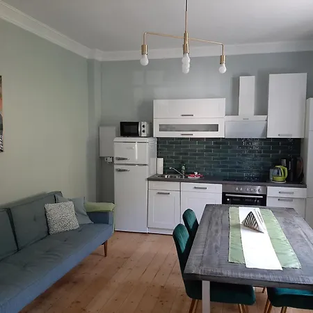 Art Deco Apartment Bacharach